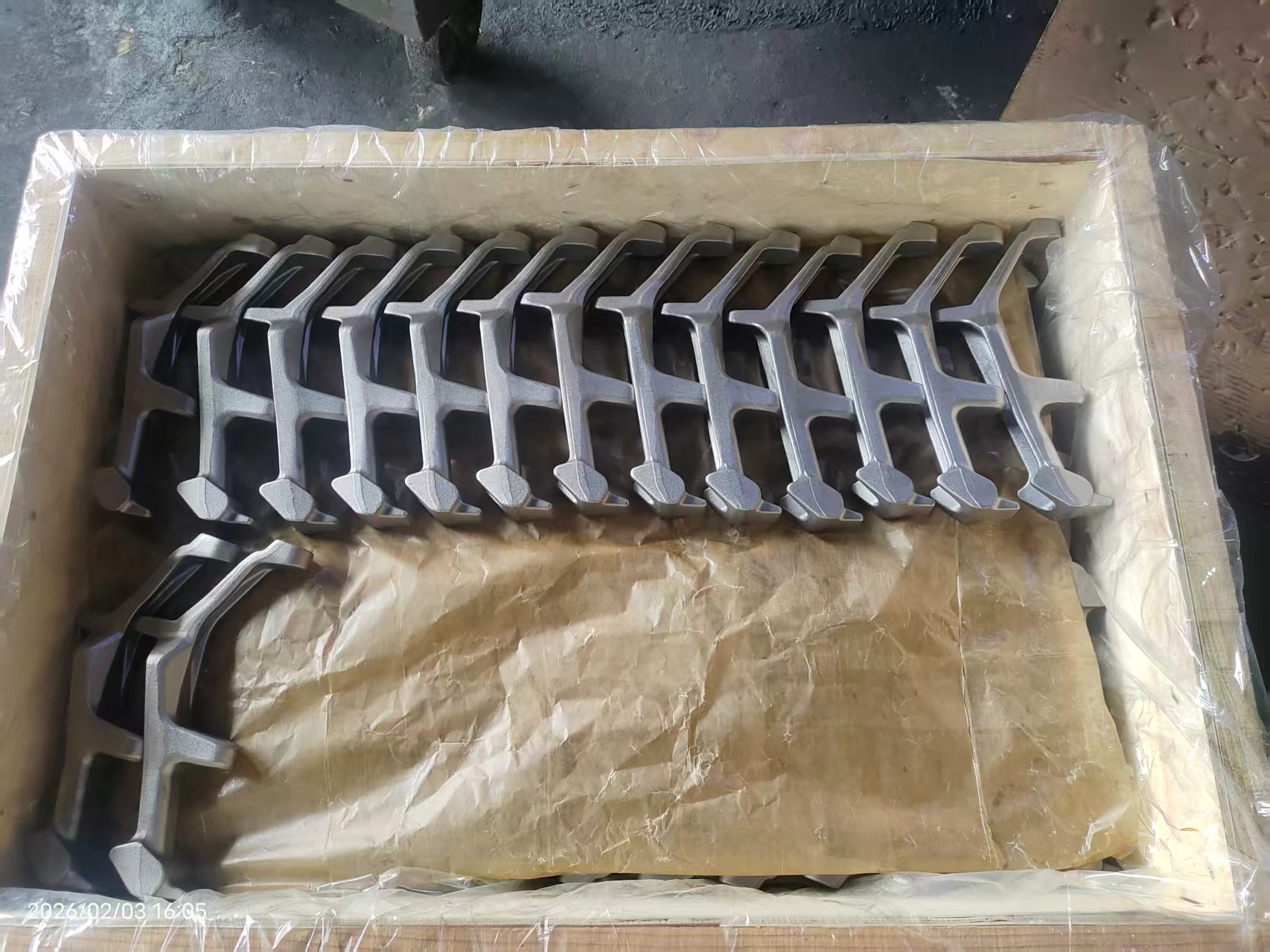सिलेंडर ब्लॉक फोर्जिंगसाठी सामग्री कशी निवडावी